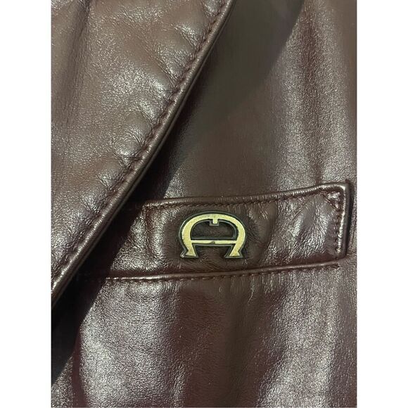 Etienne Aigner Old Money Oxblood 1980s Vintage Leather Jacket With Logo Hardware - Picture 7 of 10